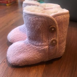 EUC: Size 2/3 Infant UGGS